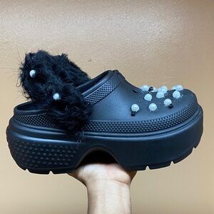 Crocs Black Stomp Lined Clog With Custom Pearl Jibbitz Size 8